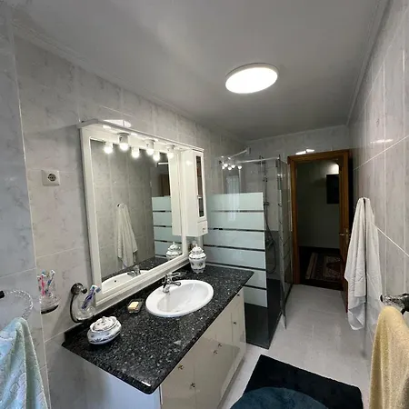 Villa Holiday Rental - 3 Bedroom Country Cottage Fully Available For El Final - 15Mins From Airport - 25Mins From Bilbao *